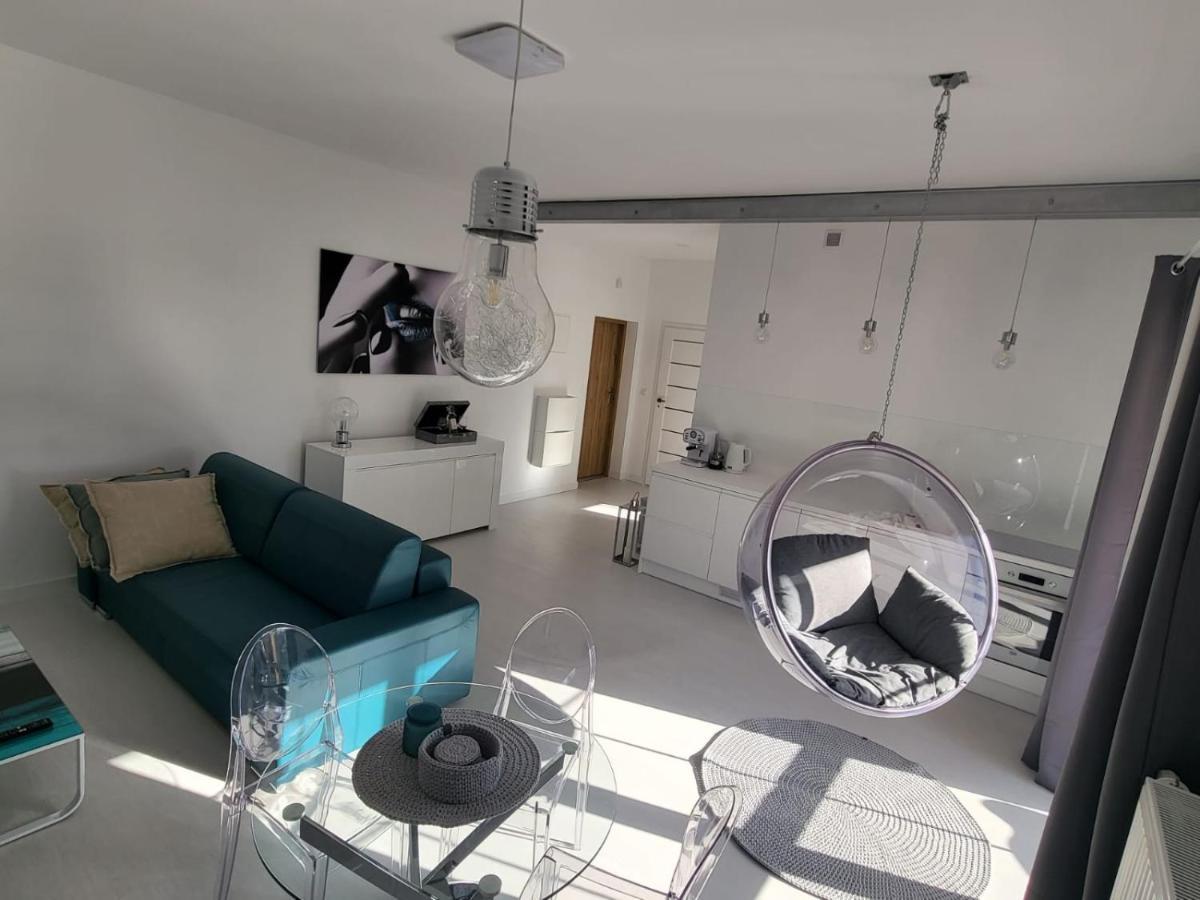 Przytulny Apartament Z Kominkiem Przy Jeziorze Borne Sulinowo Kültér fotó